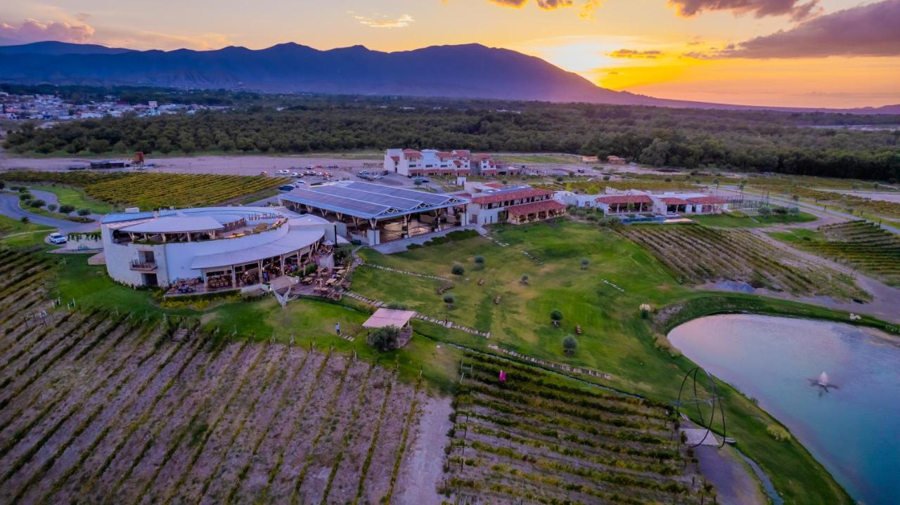 Hotel Vinicola Parvada By Lumina باراس دي لا فونتي المظهر الخارجي الصورة